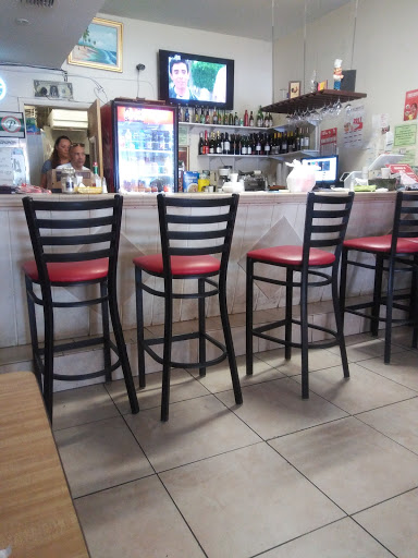 Dominican Restaurant «Mofongo House Restaurant», reviews and photos, 7155 Pembroke Rd, Pembroke Pines, FL 33023, USA