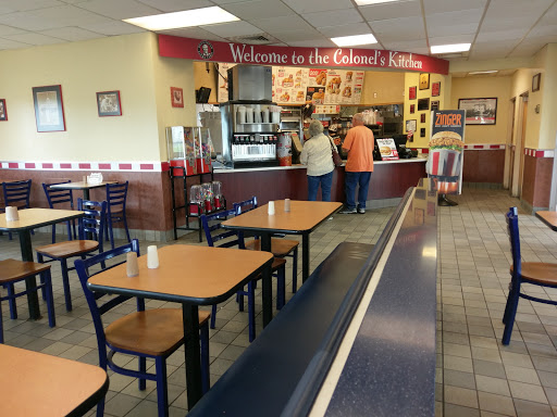 Fast Food Restaurant «KFC», reviews and photos, 2206 Eastern Ave, Gallipolis, OH 45631, USA