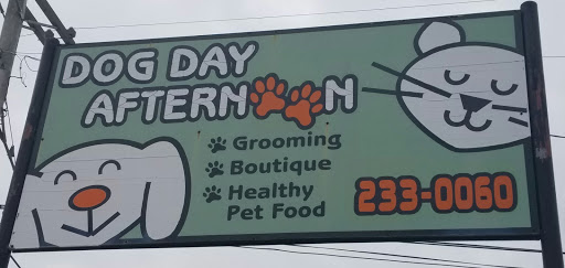 Pet Supply Store «Dog Day Afternoon», reviews and photos, 2527 Frank Scott Pkwy W, Belleville, IL 62223, USA