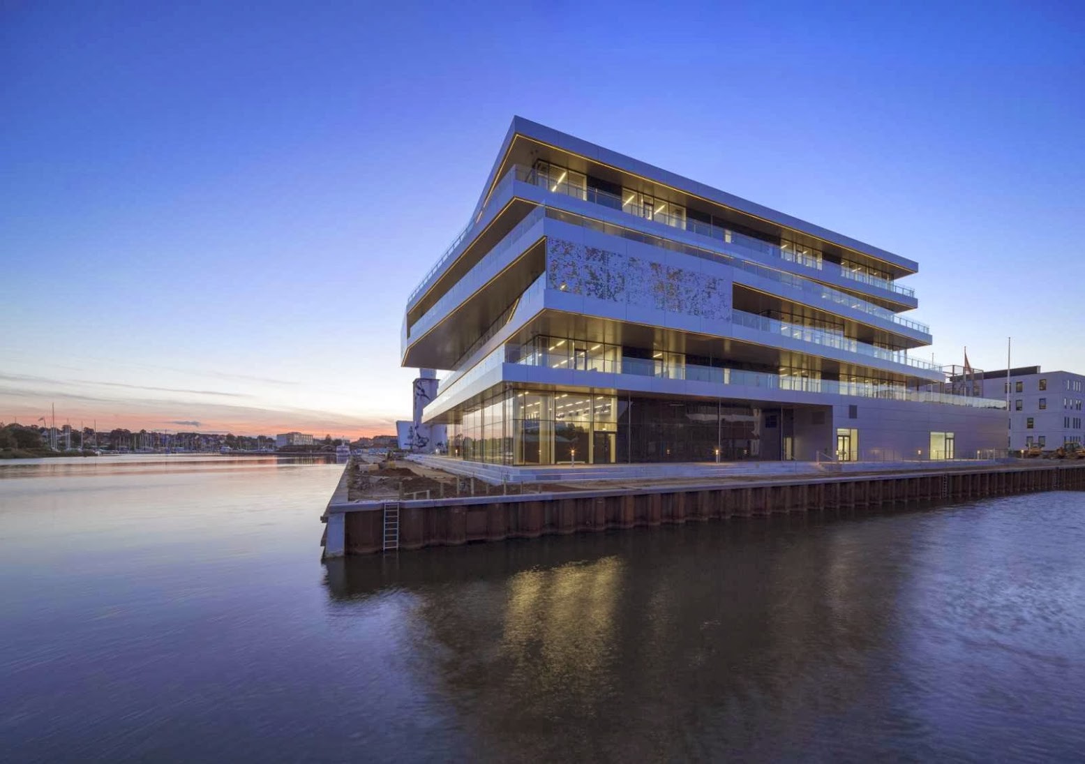 VUC Syd by AART Architects ZENI Architects