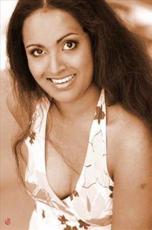 Sunalie RathnayakeSexy Girls Pictures