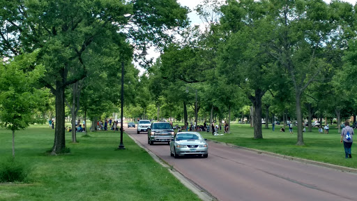 Park «Victory Memorial Parkway», reviews and photos, 4499 Victory Memorial Dr, Minneapolis, MN 55412, USA