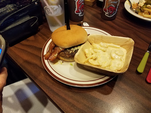 Restaurant «The Almost Famous Grille & BBQ», reviews and photos, 1027 Porter Wagoner Blvd, West Plains, MO 65775, USA