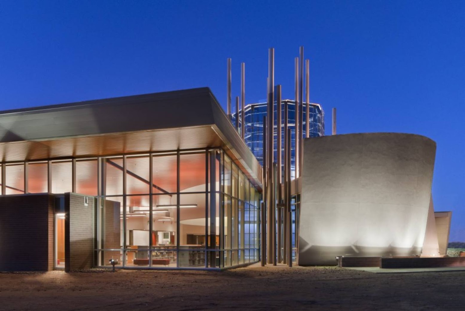 Shiprock, Nuovo Messico, Stati Uniti: [DINÉ COLLEGE LIBRARY BY DLR GROUP]