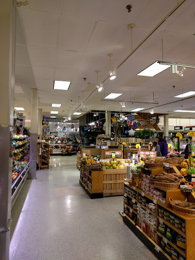 Grocery Store «Shop Rite Supermarket», reviews and photos, 3585 U.S. 9, Freehold, NJ 07728, USA