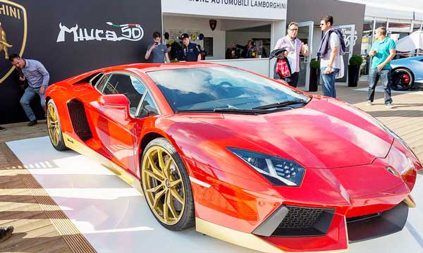 Lamborghini Aventador wraps off a special edition 2016 at Goodwood