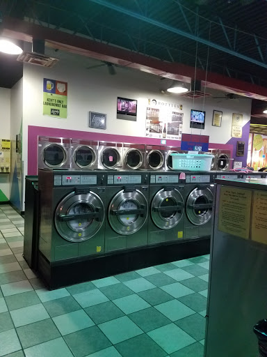 Laundromat «Laundry 101 & Bar», reviews and photos, 1683 E Main St, Kent, OH 44240, USA