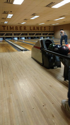 Bowling Alley «Timber Lanes Bowling Alley», reviews and photos, 1851 W Irving Park Rd, Chicago, IL 60613, USA