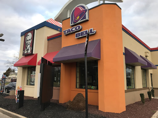 Mexican Restaurant «Taco Bell», reviews and photos, 110 N Black Horse Pike, Williamstown, NJ 08094, USA