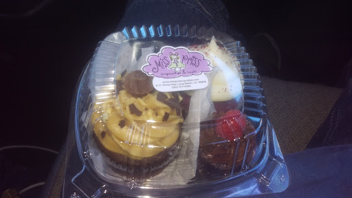 Bakery «Miss Priss Cupcakes & Such», reviews and photos, 4131 Norse Way, Long Beach, CA 90808, USA