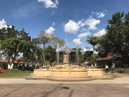Parque Municipal, Calzada vicente guerrero, Barrio de Lexio, 71250 Villa de Zaachila, Oax., México, Parque | OAX