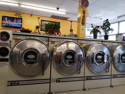 Laundromat «Lomita Coin Laundry», reviews and photos, 1838 Lomita Blvd, Lomita, CA 90717, USA