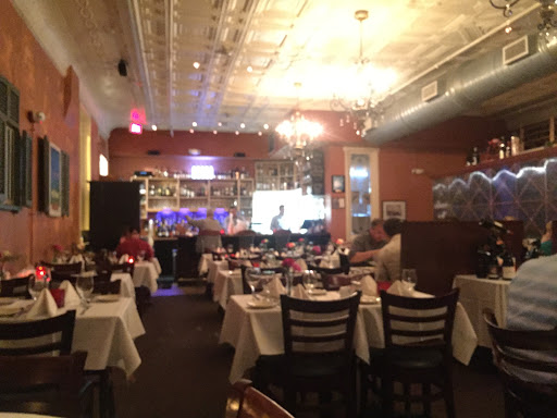 Italian Restaurant «Il Porto Restaurant», reviews and photos, 200 S Market St, Frederick, MD 21701, USA