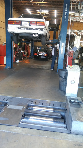 Auto Repair Shop «Drulis Brothers Auto Repair», reviews and photos, 5113 W Rosecrans Ave, Hawthorne, CA 90250, USA