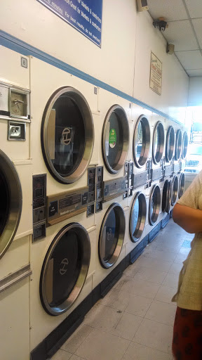 Laundromat «Coin Op Laundry», reviews and photos, 2370 W Lincoln Ave, Anaheim, CA 92801, USA