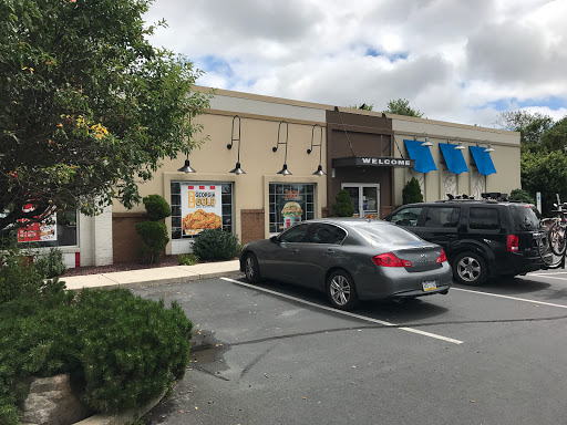 Fast Food Restaurant «KFC», reviews and photos, 599 PA-940, Mt Pocono, PA 18344, USA