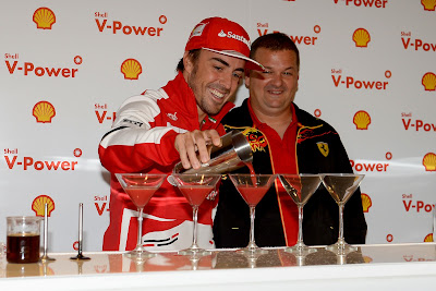 Фернандо Алонсо на коктейльной вечеринке Shell на Гран-при Канады 2013