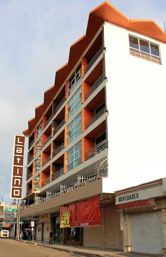Hotel Latino, Constitución 205, Centro Uno, 59000 Sahuayo Mich., Mich., México, Alojamiento en interiores | MICH