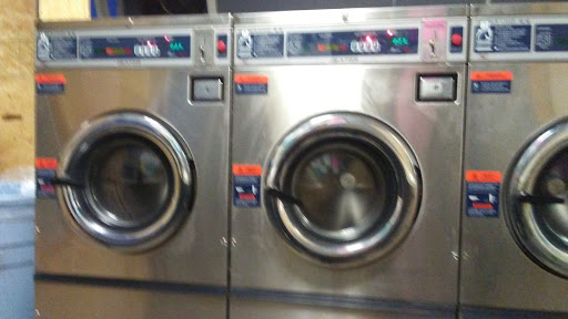 Laundromat «Highland Coin Laundry», reviews and photos, 222 E Euclid Ave, Des Moines, IA 50313, USA