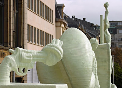 Giant Bubble Gum Sculptures by Simone Decker Seen On www.coolpicturegallery.us Giant Bubble Gum Sculptures by Simone Decker Seen On www.coolpicturegallery.us
