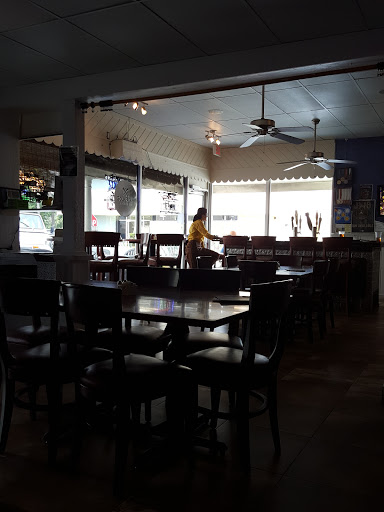 Restaurant «The Corner Cafe & Brewery», reviews and photos, 289 USHighway 1, Tequesta, FL 33469, USA