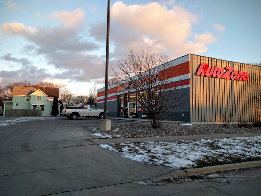 Auto Parts Store «AutoZone», reviews and photos, 727 N University Dr, Fargo, ND 58102, USA