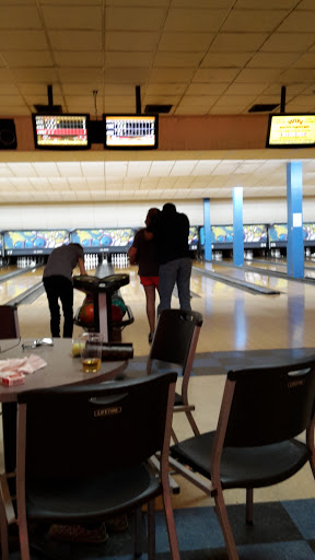 Bowling Alley «Oil Bowl Lanes», reviews and photos, 1102 W Cotton St, Longview, TX 75604, USA