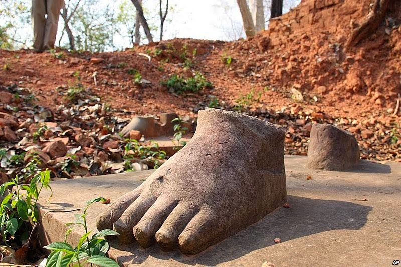 Study reveals global criminal trafficking network for ancient Cambodian art Study reveals global criminal trafficking network for ancient Cambodian art