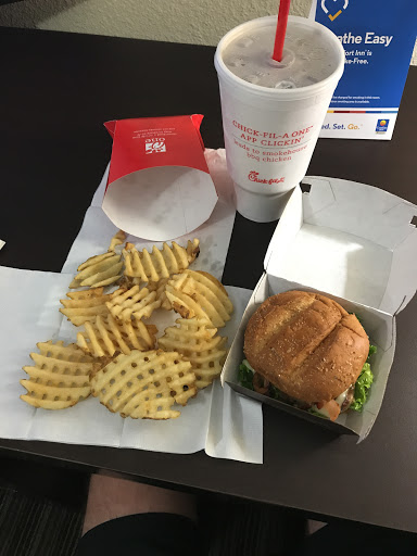 Fast Food Restaurant «Chick-fil-A», reviews and photos, 5193 Hinkleville Rd, Paducah, KY 42001, USA
