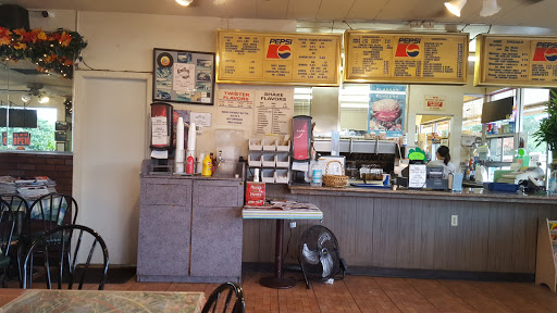 American Restaurant «Classic Burgers of», reviews and photos, 15737 Los Gatos Blvd, Los Gatos, CA 95032, USA