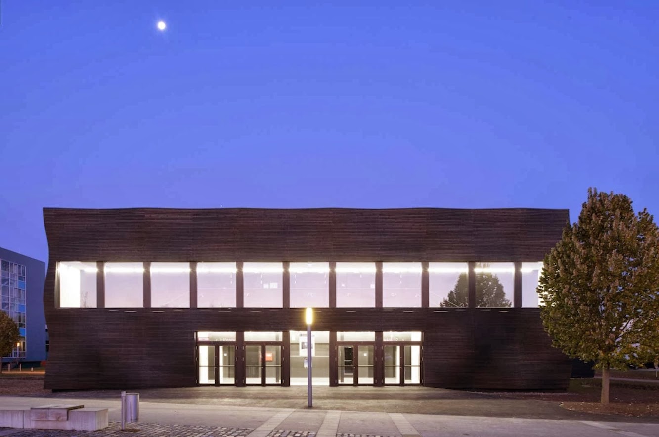 Lecture Hall by Deubzer König Rimmel Architekten