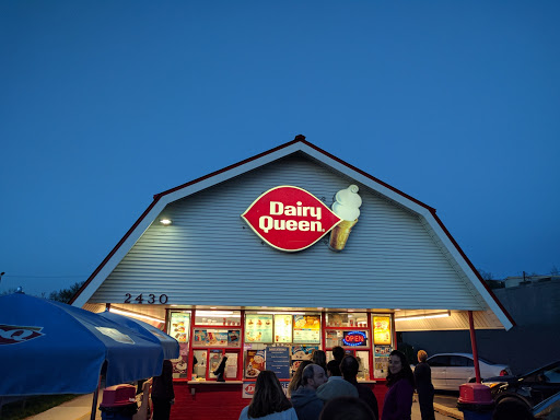 Fast Food Restaurant «Dairy Queen Store», reviews and photos, 2430 W Stadium Blvd, Ann Arbor, MI 48103, USA