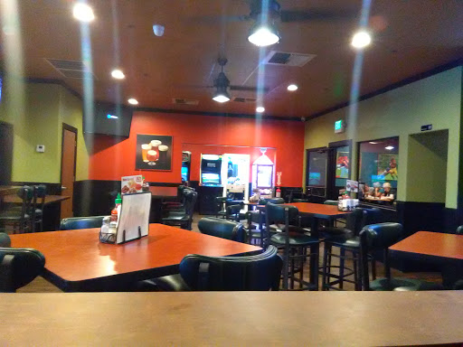 Pizza Restaurant «Round Table Pizza», reviews and photos, 964 Mangrove Ave, Chico, CA 95926, USA