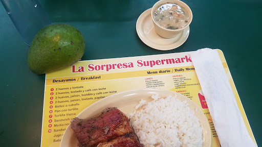 Supermarket «La Sorpresa Produce», reviews and photos, 4501 NW 7th St, Miami, FL 33126, USA