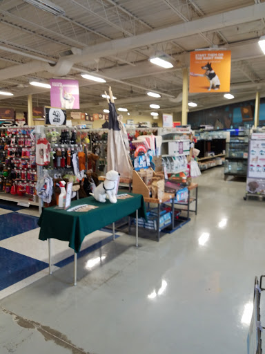 Pet Supply Store «Petco Animal Supplies», reviews and photos, 1742 Hamilton Blvd, Sioux City, IA 51103, USA