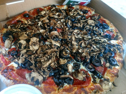 Pizza Restaurant «Pizza Round-Up», reviews and photos, 11806 Loma Rica Rd, Marysville, CA 95901, USA