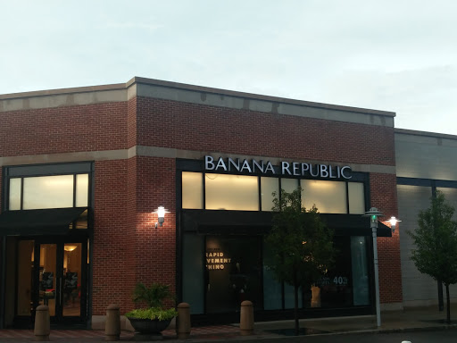 Clothing Store «Banana Republic», reviews and photos, 640 Commons Way, Bridgewater, NJ 08807, USA