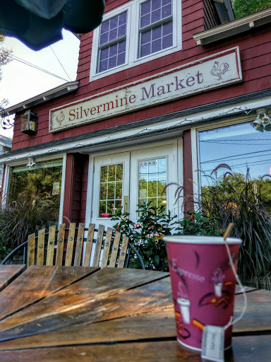 Breakfast Restaurant «Silvermine Market», reviews and photos, 1032 Silvermine Rd, New Canaan, CT 06840, USA