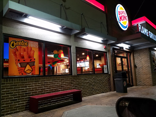 Fast Food Restaurant «Burger King», reviews and photos, 1915 Broadhollow Rd, Farmingdale, NY 11735, USA