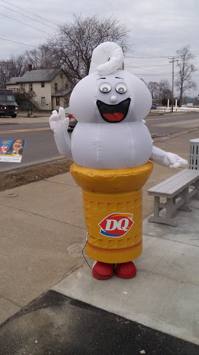 Fast Food Restaurant «Dairy Queen Ltd Brazier», reviews and photos, 1723 E Prospect Rd, Ashtabula, OH 44004, USA
