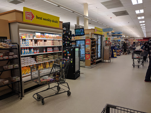 Grocery Store «Stop & Shop», reviews and photos, 10 Pitkin Rd, Vernon, CT 06066, USA