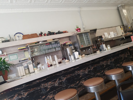 Cafe «Petri Cafe», reviews and photos, 1416 20th St, Granite City, IL 62040, USA