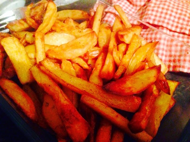 Spicy skinny oven chips