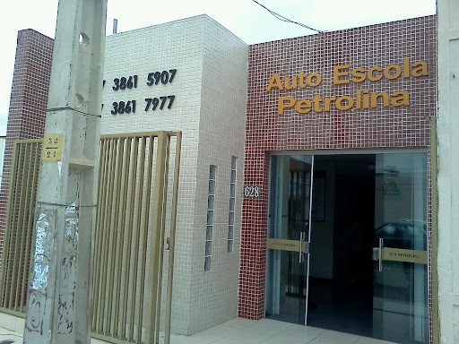 Auto Escola Petrolina, Tv. Dr. Júlio de Melo, 628 - Centro, Petrolina - PE, 56302-150, Brasil, Escola_de_Condução, estado Pernambuco