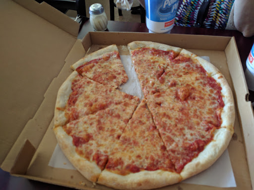 Pizza Restaurant «Wise Guys Pizzeria», reviews and photos, 2653 NE 35th St, Ocala, FL 34479, USA