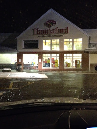 Grocery Store «Hannaford Supermarket», reviews and photos, 80 Wolfeboro Hwy, Alton, NH 03809, USA