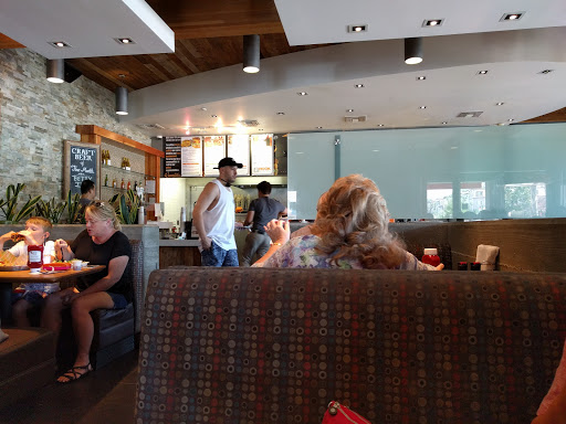 Hamburger Restaurant «Hook Burger», reviews and photos, 6201 Topanga Canyon Blvd, Woodland Hills, CA 91367, USA
