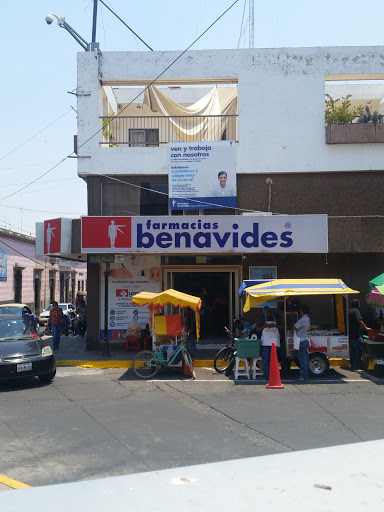Farmacia Benavides, Aquiles Serdán s/n, Centro, 59300 La Piedad de Cavadas, Mich., México, Farmacia | MICH