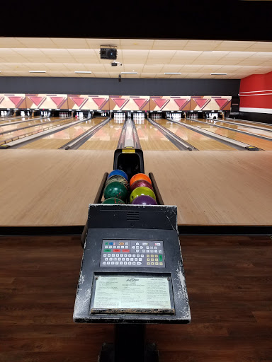 Bowling Alley «AMF Gulf Gate Lanes», reviews and photos, 7221 S Tamiami Trail, Sarasota, FL 34231, USA