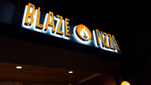 Pizza Restaurant «Blaze Pizza», reviews and photos, 892 Foothill Blvd #5A, San Luis Obispo, CA 93405, USA
